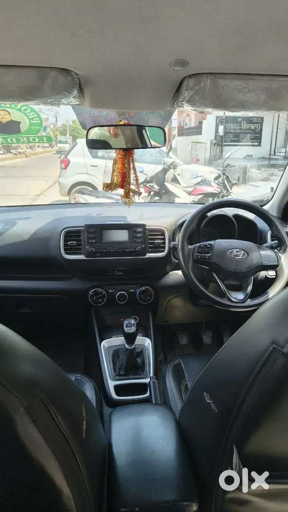 Hyundai Venue 2019 Diesel Well Maintained