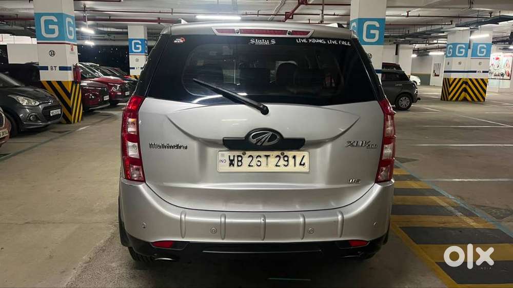 Mahindra Xuv500 W8 2015