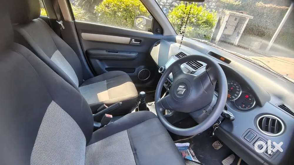 Maruti Suzuki Swift 2008 Petrol 69000 Km Driven