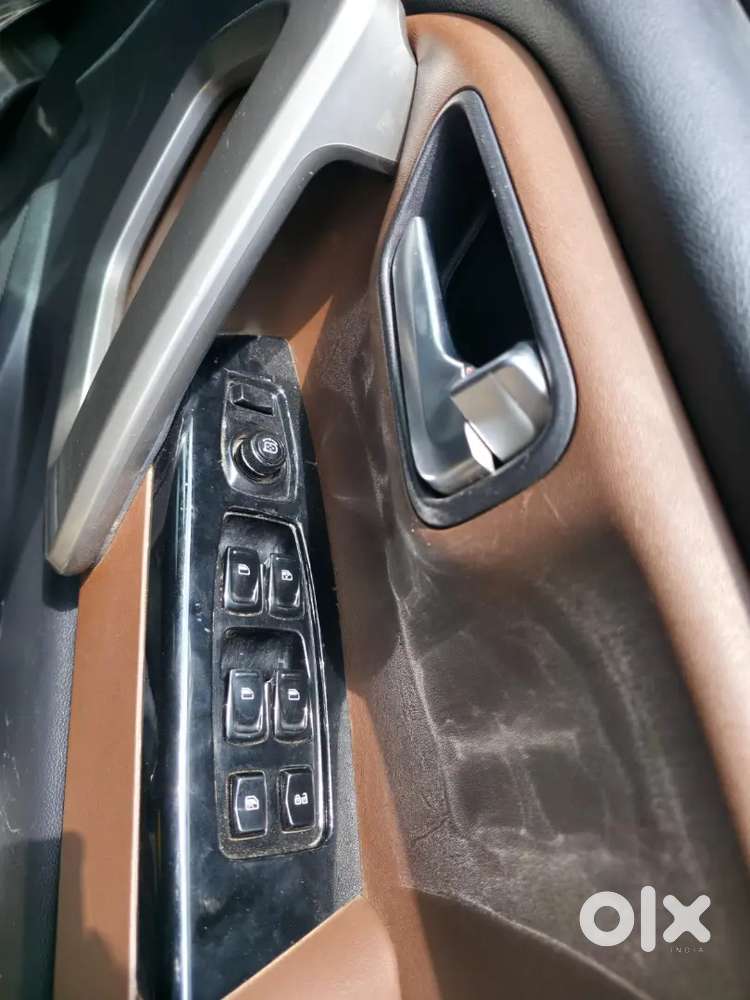 Mahindra Scorpio N Z8 Diesel 2025
