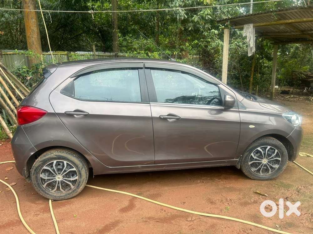 Tata Tiago Petrol 2017