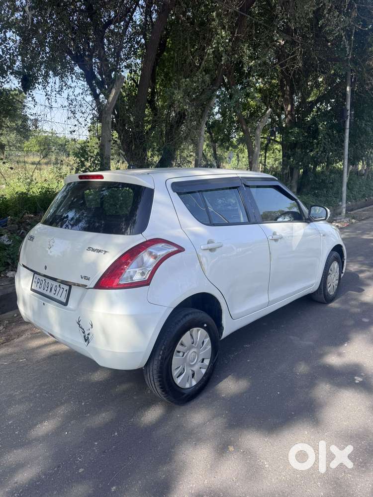 Maruti Suzuki Swift Ddis Vdi, 2014, Diesel