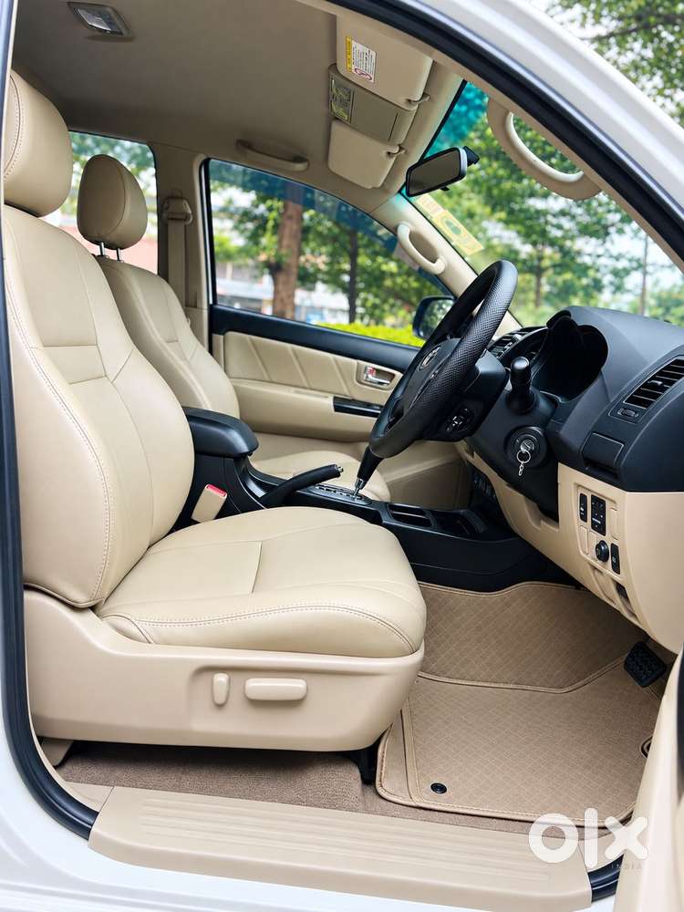 Toyota Fortuner 3.0 4x2 Automatic, 2014, Diesel