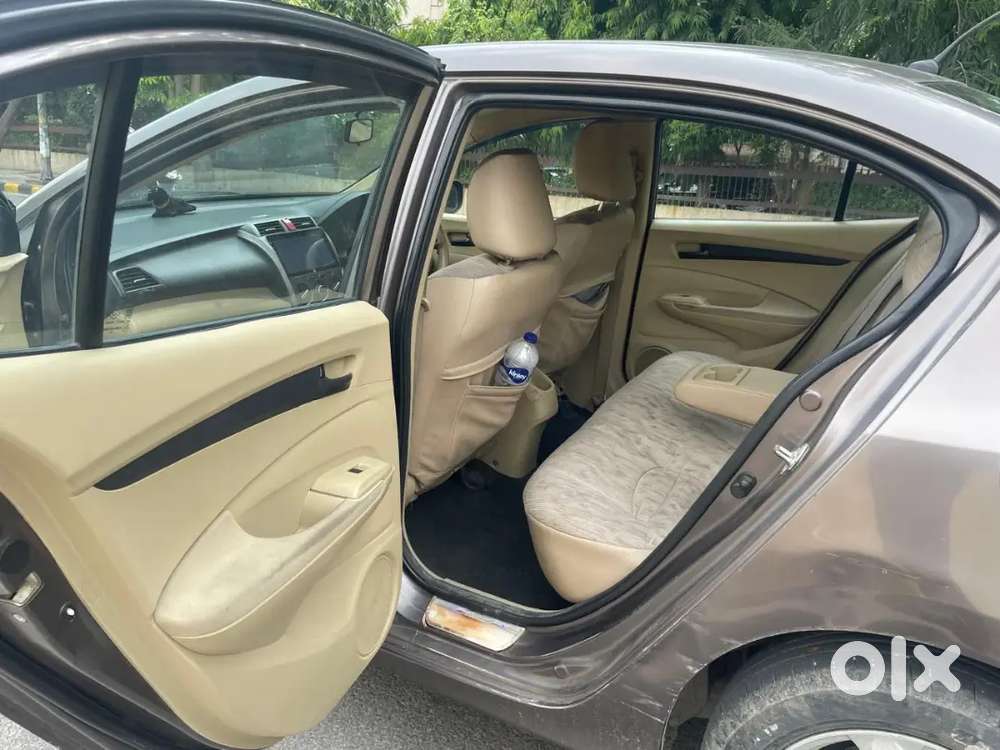 Honda City Petrol Mt 2012 Variant
