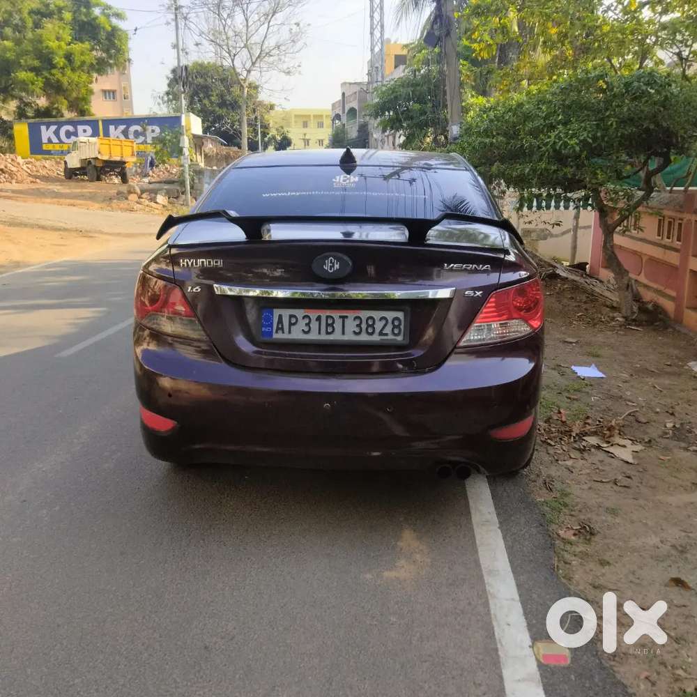 Hyundai Verna 2011 Diesel 10800 Km Driven