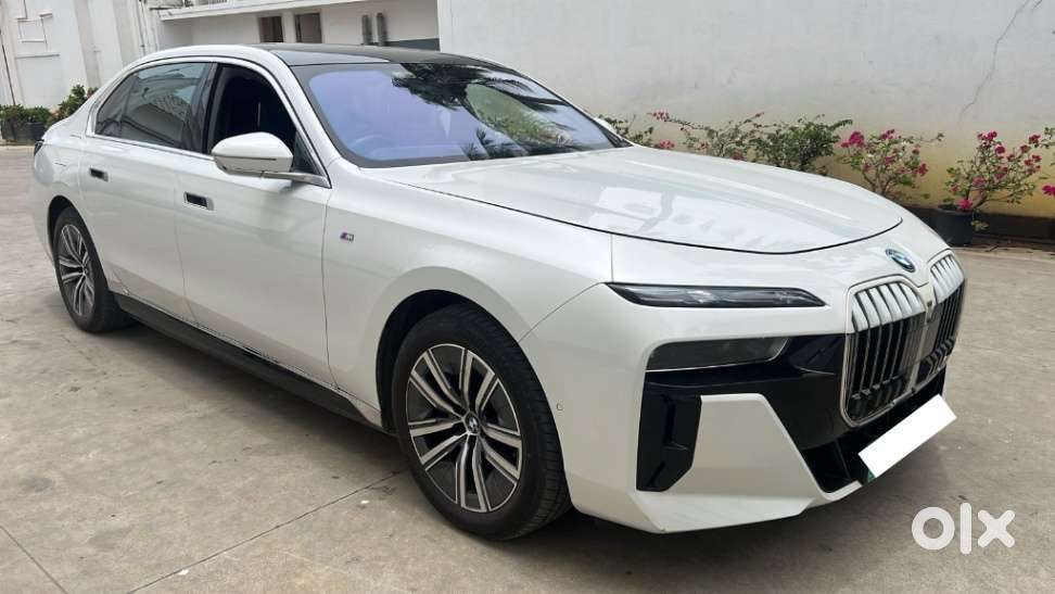 Bmw I7 Xdrive60, 2024, Electric