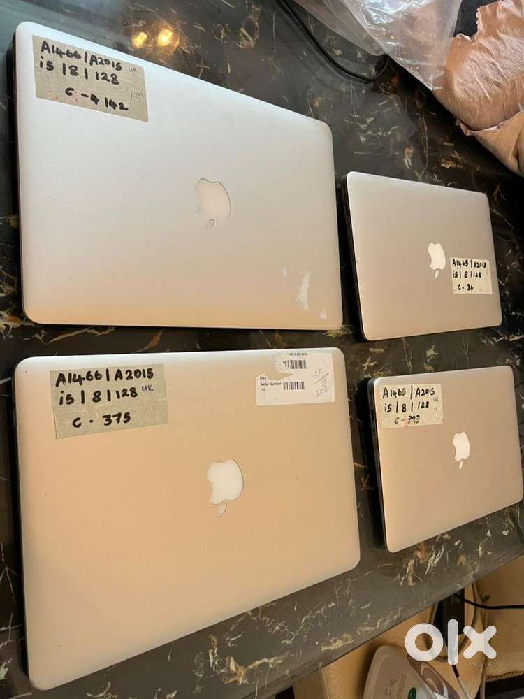 apple macbook air A1465 i5 11inch as per new condition A++
