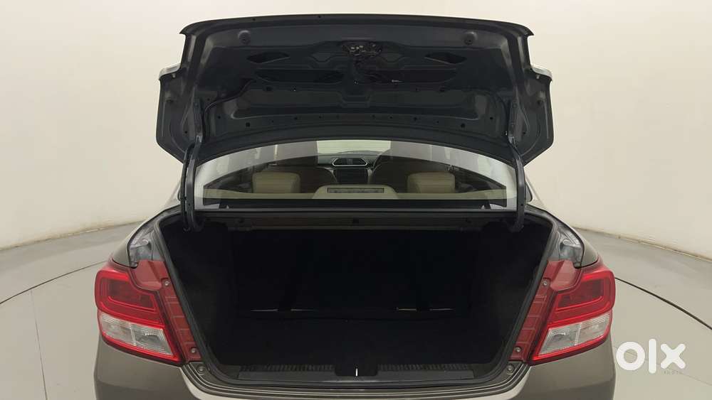 Maruti Suzuki Dzire 1.2 Zxi, 2023, Petrol