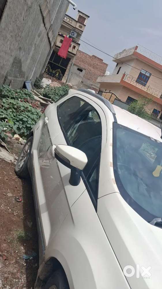 Ford Ecosport 2015 Petrol Well Maintained