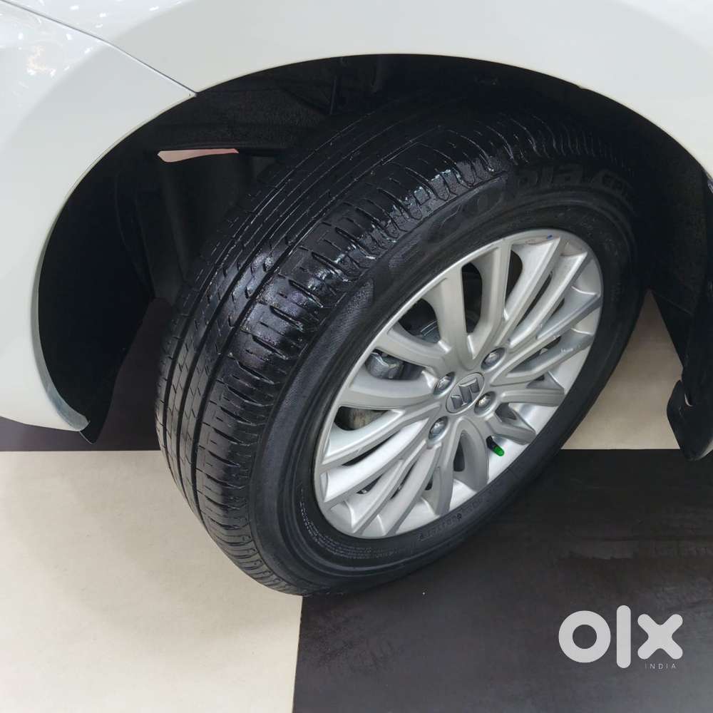 Maruti Suzuki Dzire 1.2 Zxi Amt, 2019, Petrol