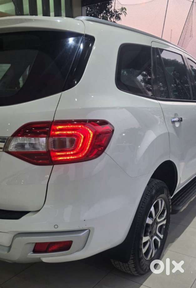 Ford Endeavour 2.2 Titanium 4x2 At, 2020, Diesel