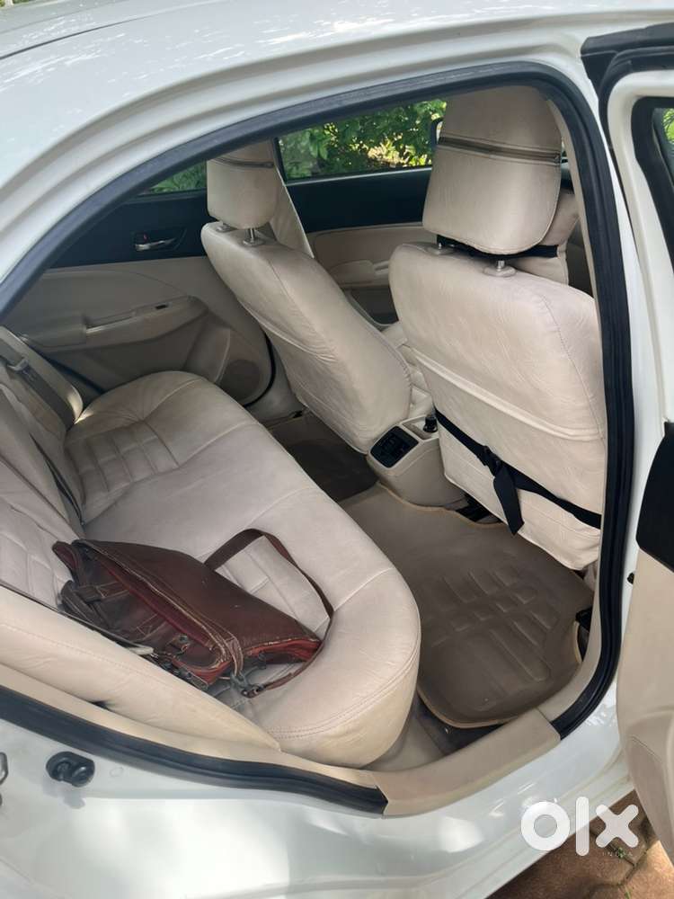 Maruti Suzuki Dzire Petrol 2018