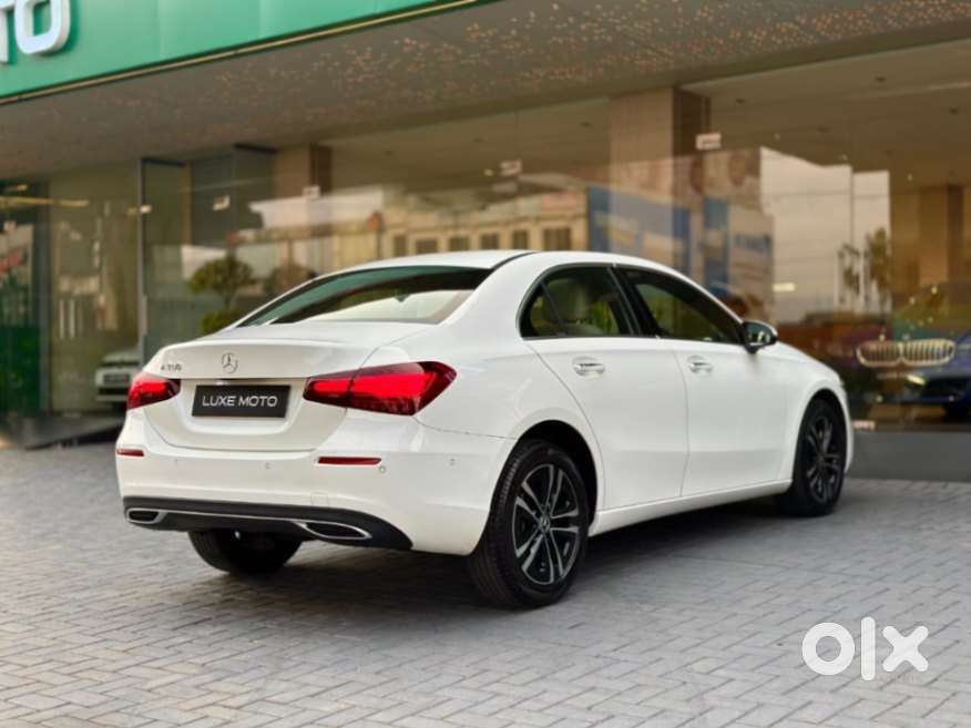 Mercedes-benz A-class Limousine 200, 2024, Petrol