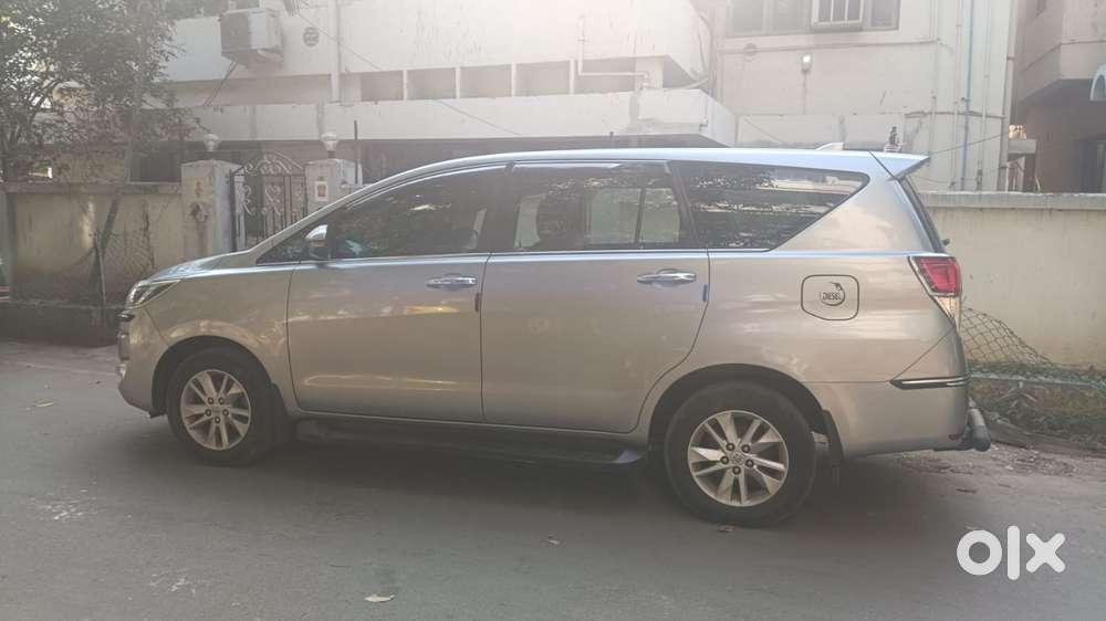 Toyota Innova Crysta 2.4 Gx Limited Edition 7 Str, 2023, Diesel