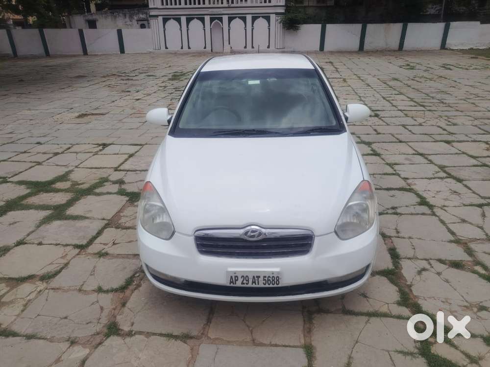 Hyundai Verna Crdi Vgt Sx 1.5, 2010, Diesel
