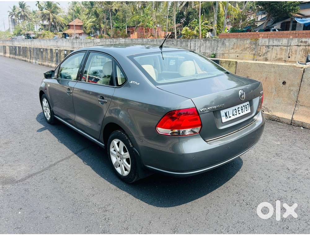 Volkswagen Vento Petrol 2013