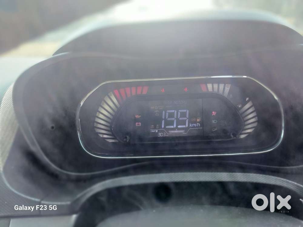 Tata Nexon 1.2 Revotron Xza Plus Luxs Red Dark Edition Amt, 2021, Pe..