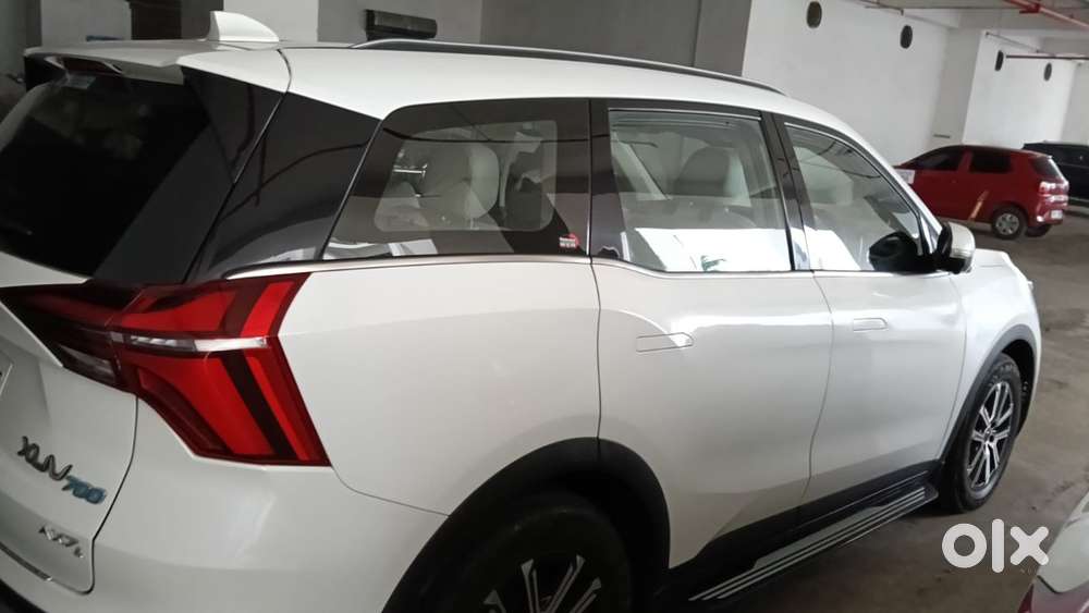 Mahindra Xuv700 Ax 7l Awd Mt Diesel 2022
