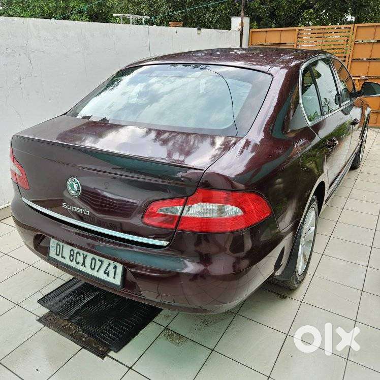 Skoda Superb Corporate 1.8 Tsi Mt, 2011, Petrol