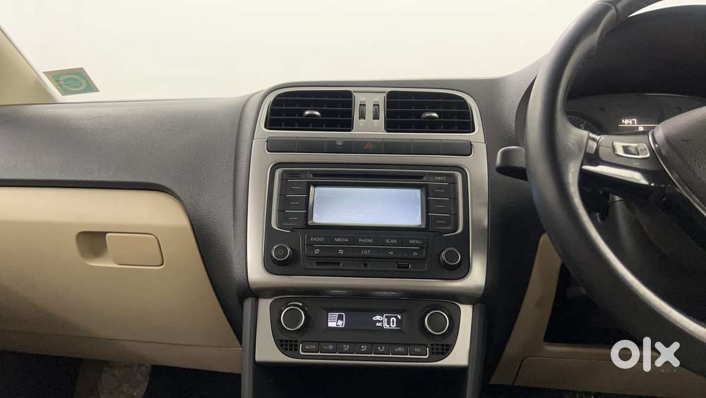 Volkswagen Polo 2009-2013 Petrol Highline 1.2l, 2015, Petrol