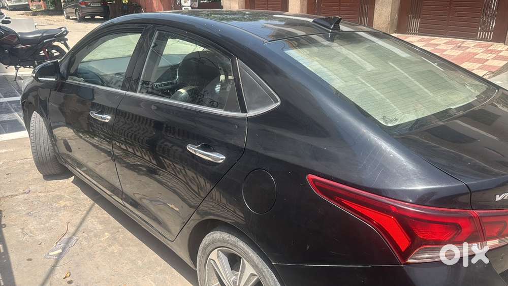 Hyundai Fluidic Verna 2018 December