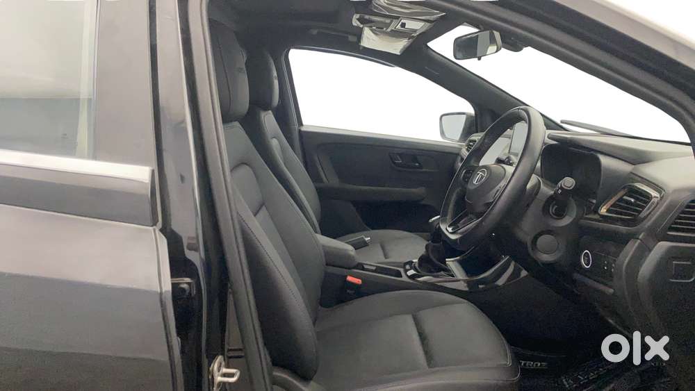 Tata Altroz Xz Plus I-turbo (s) Dark Edition, 2023, Petrol