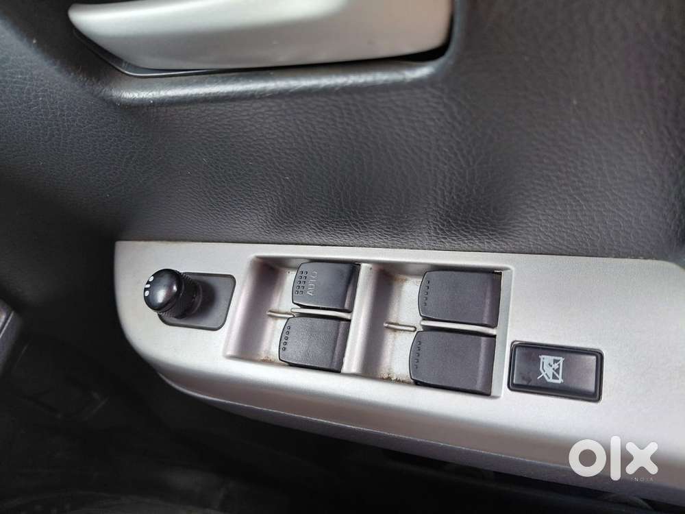 Maruti Suzuki Wagon R Vxi, 2012, Petrol