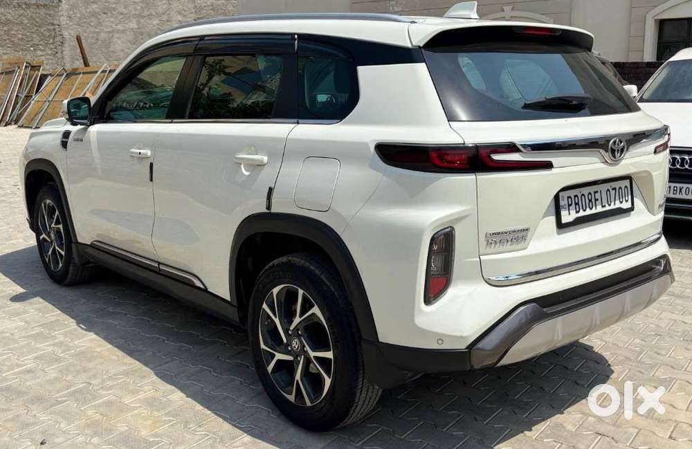 Toyota Urban Cruiser, 2024, Petrol
