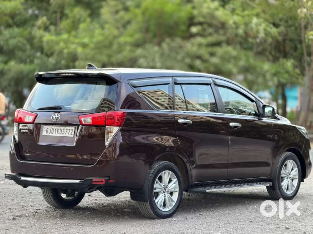 Toyota Innova Crysta 2.8 Zx At 7 Seater, 2019, Diesel