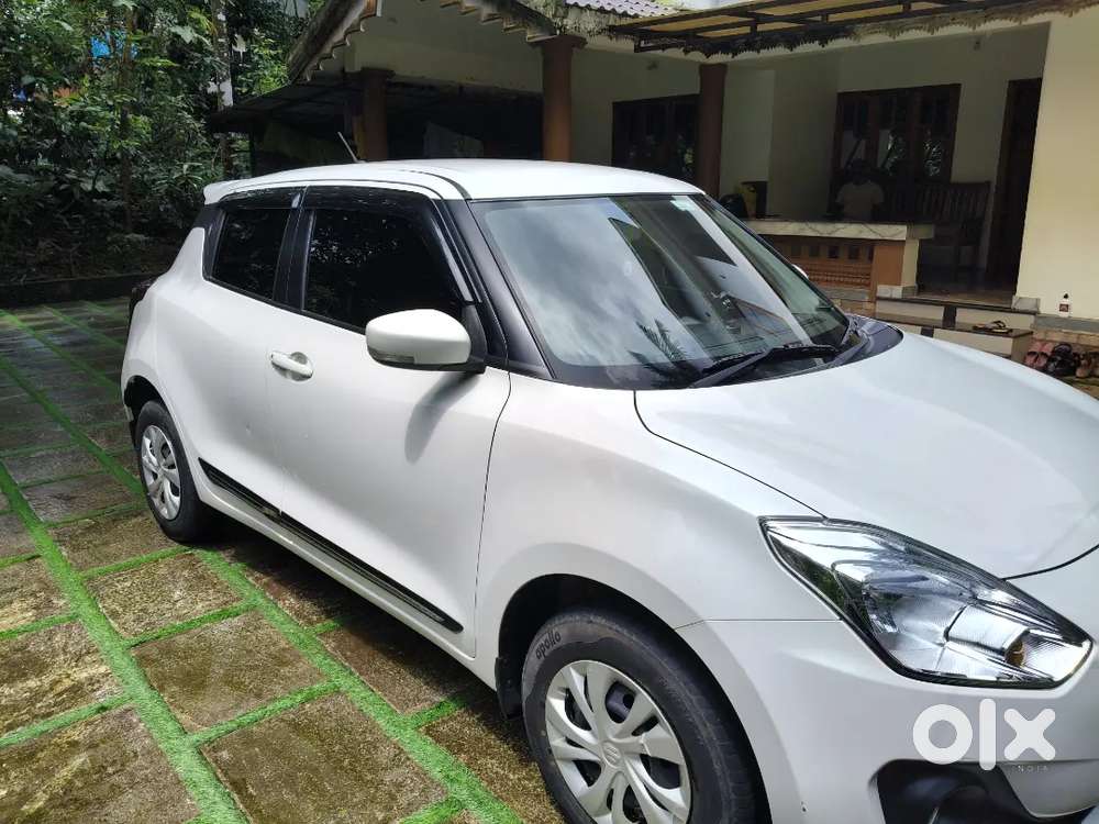 Maruti Suzuki Swift Vxi 2019