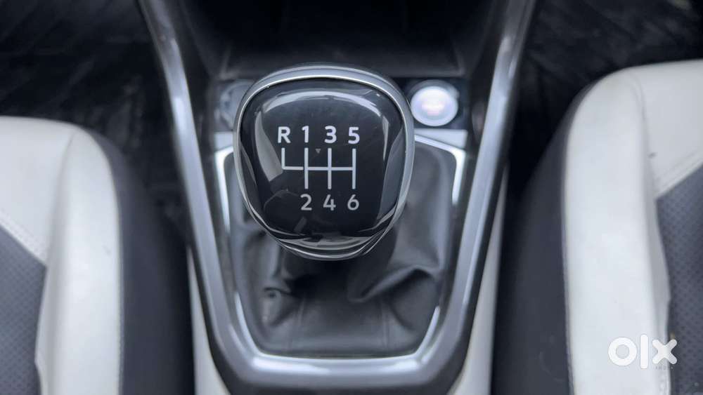 Volkswagen Taigun 1.0 Tsi Topline, 2022, Petrol