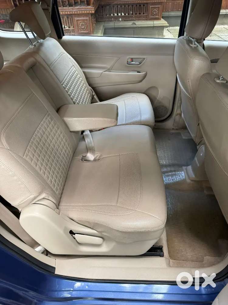 Maruti Ertiga Vxi Mild Hybrid 43000 Km Driven