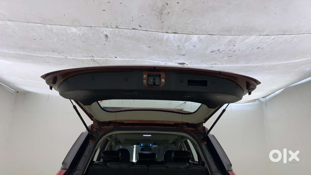 Mahindra Xuv500 W9, 2018, Diesel