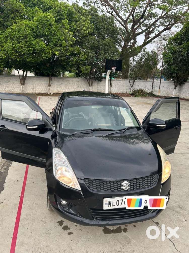 Maruti Suzuki Swift 2012