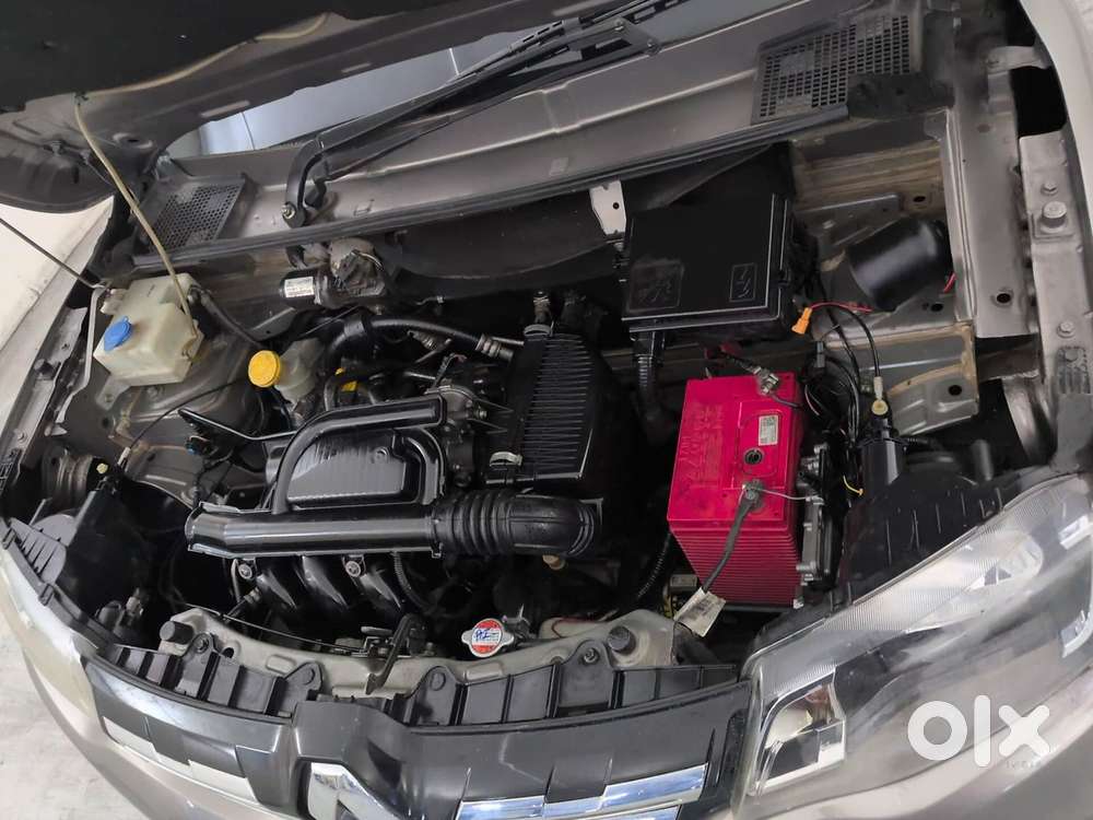 Renault Kwid 2019-ongoing 1.0 Rxt Amt (o), 2018, Petrol