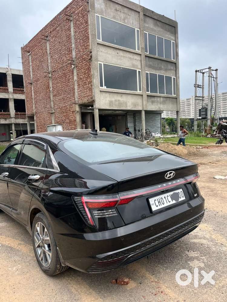 Hyundai Verna Petrol 2024