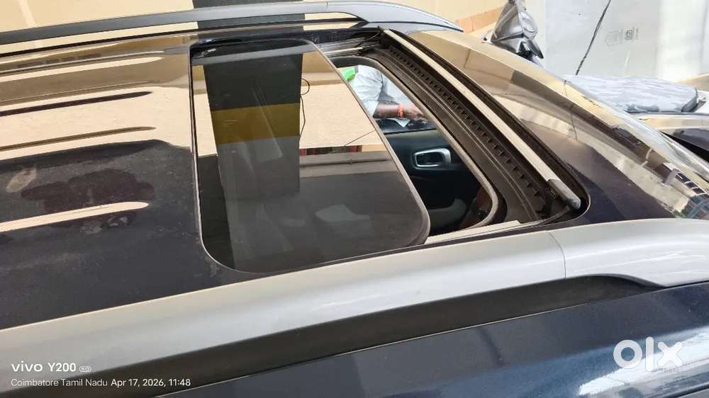 Hyundai Venue Diesel Sx Manual / Year - 2022 / 1st Owner / Km 30500