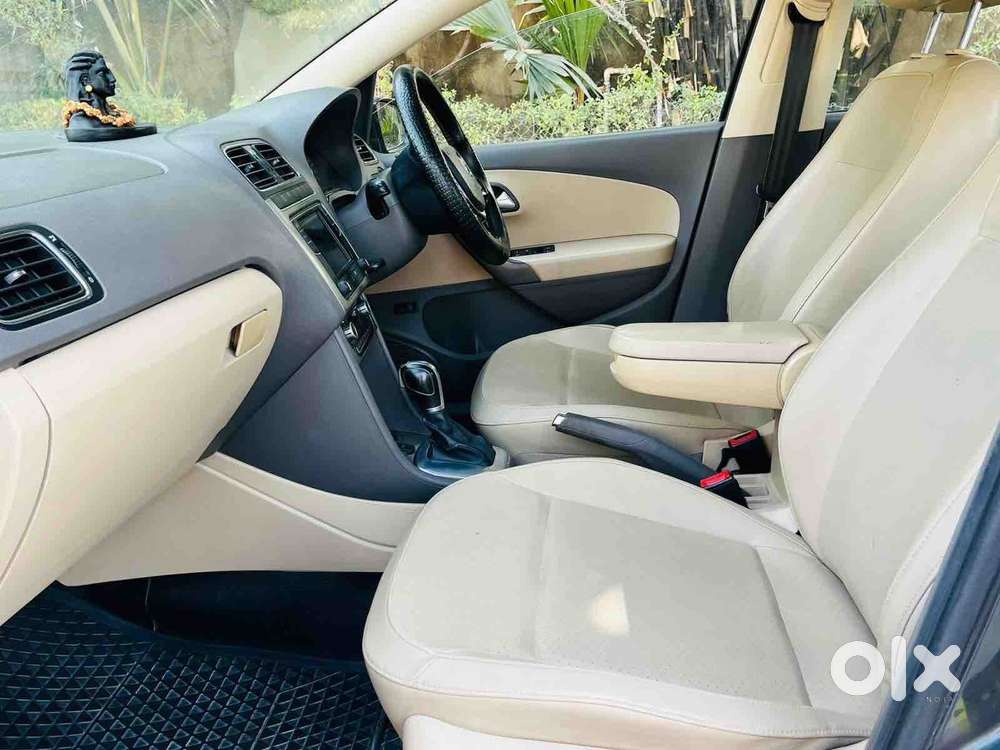 Volkswagen Vento 1.5 Highline Plus At 16 Alloy, 2018, Petrol