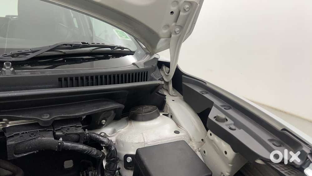 Maruti Suzuki Fronx Alpha 1.0l Turbo 6 At, 2023, Petrol