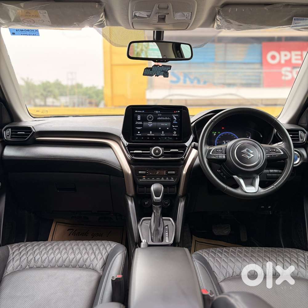 Maruti Suzuki Grand Vitara 1.5 Alpha Plus Intelligent Hybrid Ecvt, 2..