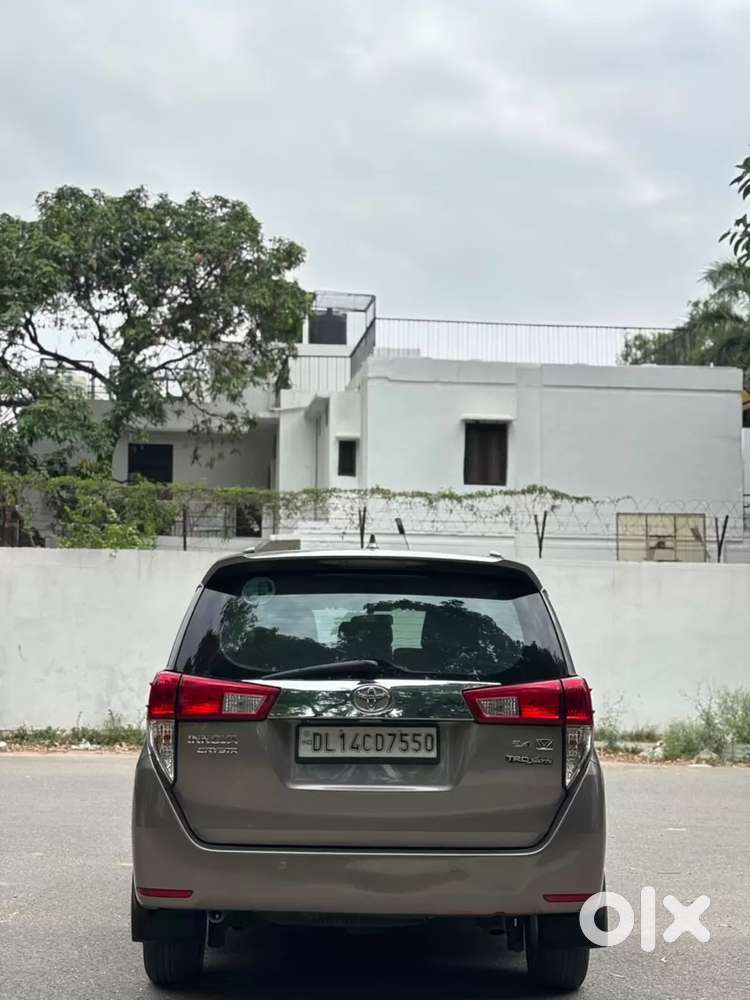 Toyota Innova Crysta 2.4 G Mt 7 Str, 2018, Diesel