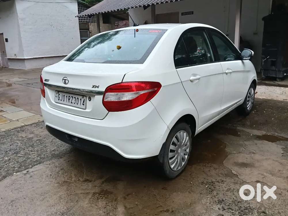 Tata Zest 1.2t Revotron 2017