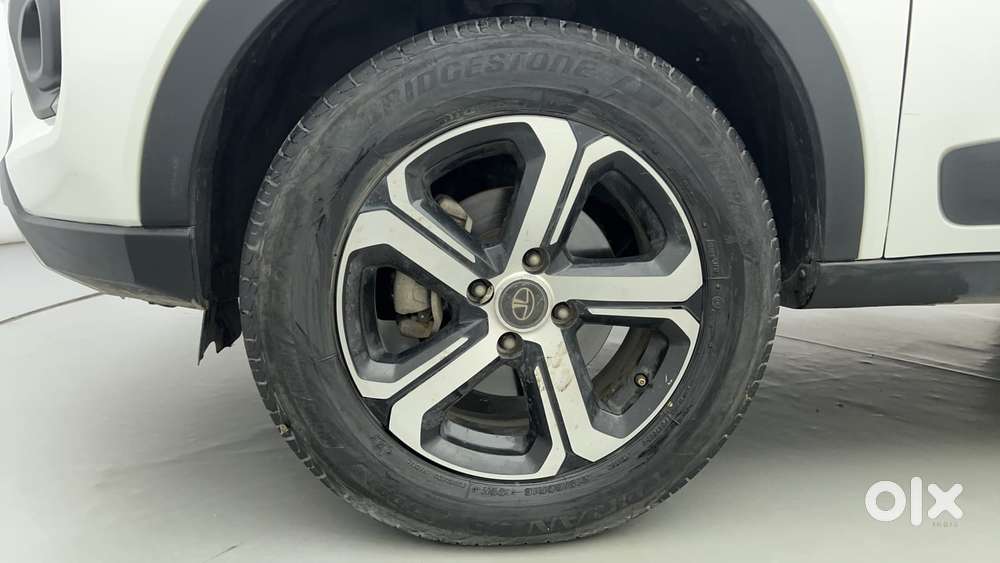 Tata Nexon 1.2 Revotron Xz Plus, 2022, Petrol