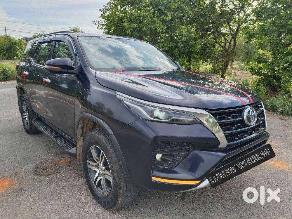 Toyota Fortuner 4x2 At 2.8 Diesel, 2022, Diesel