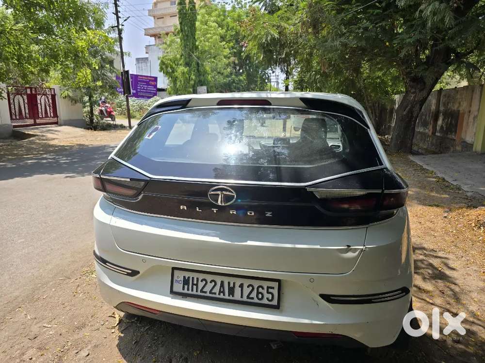 Tata Altroz 2022 Diesel 102000 Km Driven