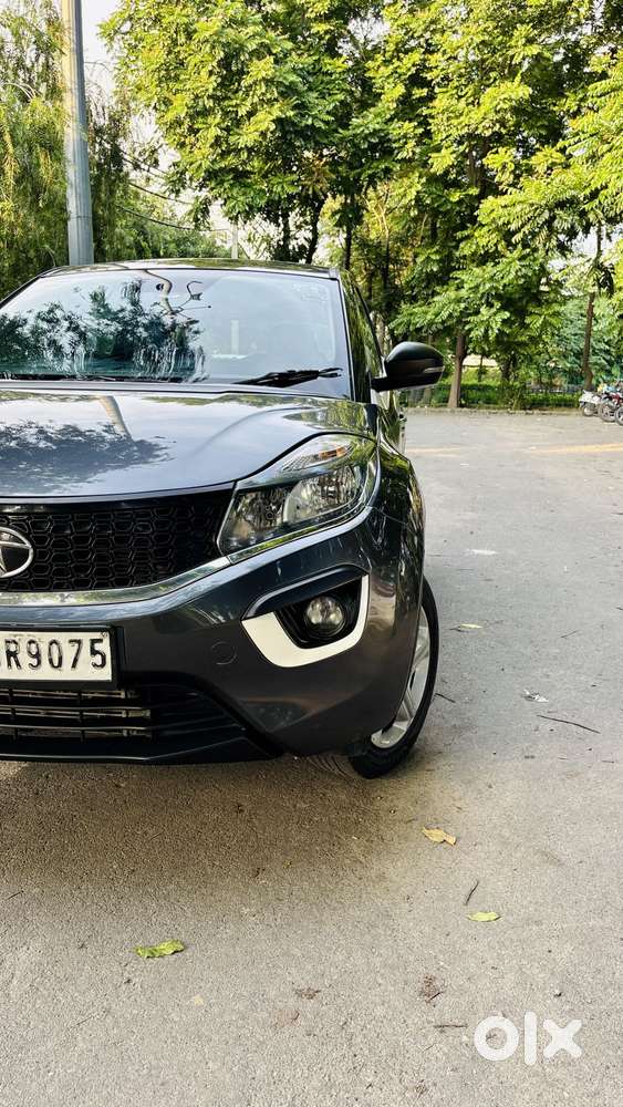 Tata Nexon 1.5 Revotorq Xt, 2018, Diesel