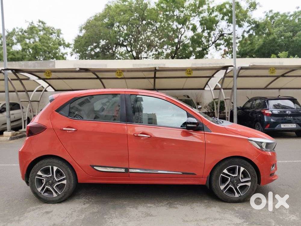 Tata Tiago 1.2 Revotron Xza Plus Dual Tone Roof Amt, 2022, Petrol