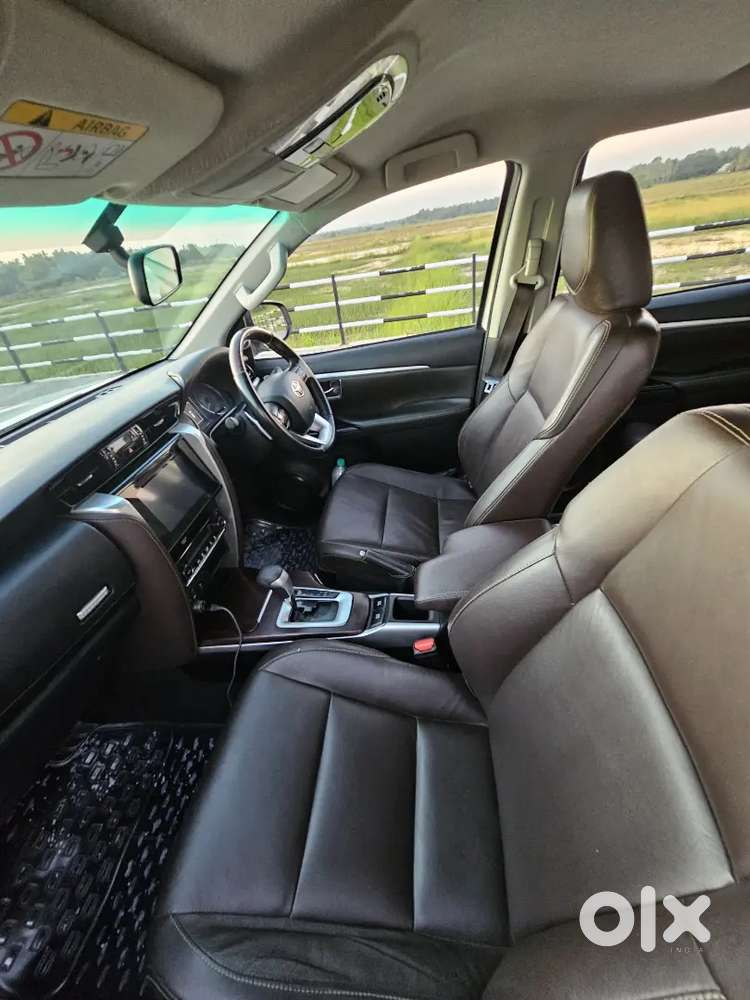 Toyota Fortuner 4x2 Automatic | 2nd Owner | Genuine 98,000 Km |