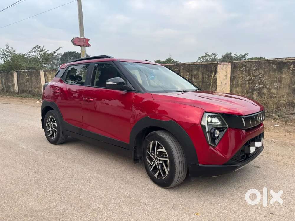 Mahindra Xuv 3xo Mx3 2024
