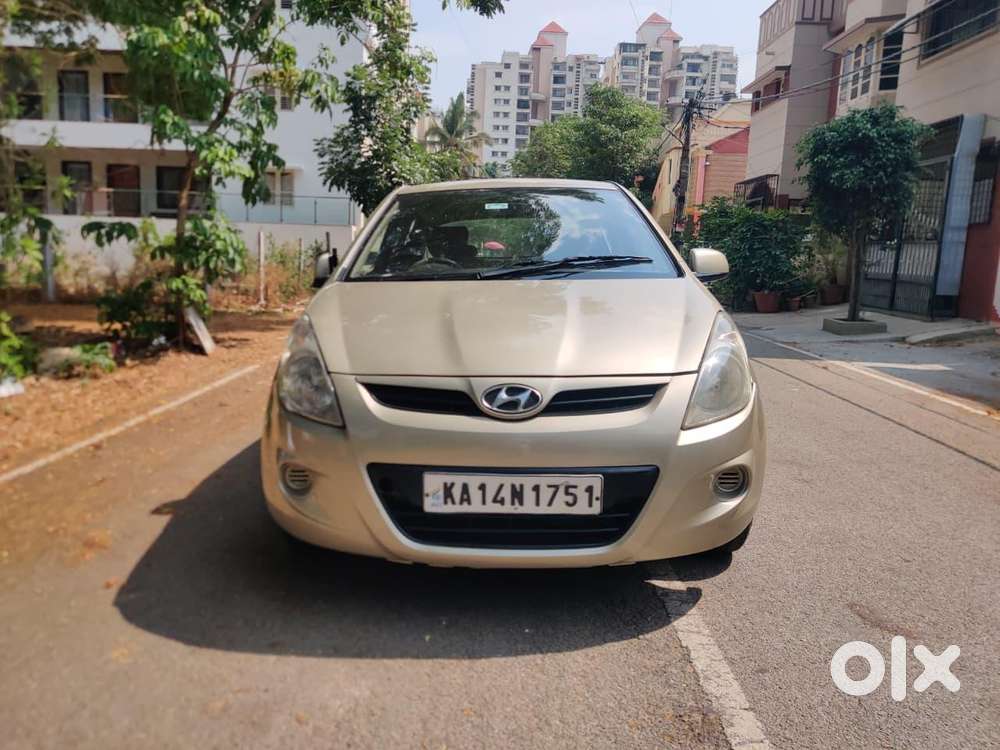 Hyundai I20 Magna 1.2 Mt, 2009, Petrol